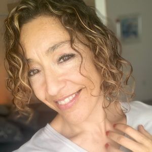 Meet your Posher, Gabriella